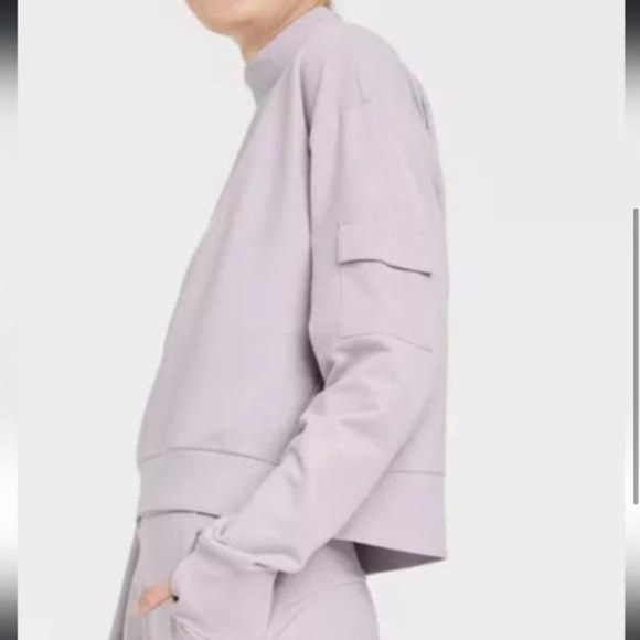 All in Motion purple Sweatshirt - Picture 1 of 3